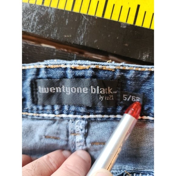 Twenty One Black By Rue 21 Size 5/6 Regular Bootcut Women's Denim Jeans Mid Rise - Picture 6 of 11